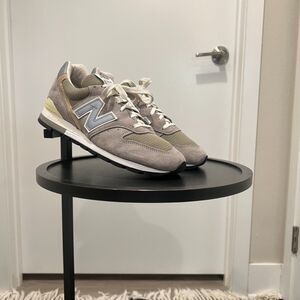 New Balance - 996M MiUSA Sneakers Size 8 - Grey Day